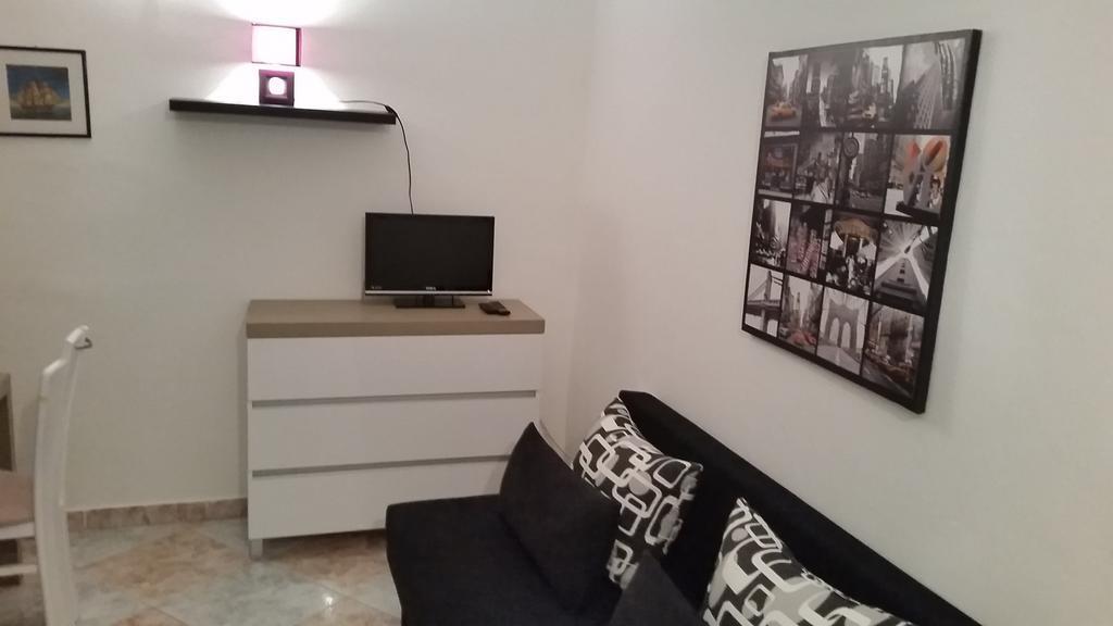 Apartments Silvija Primošten المظهر الخارجي الصورة
