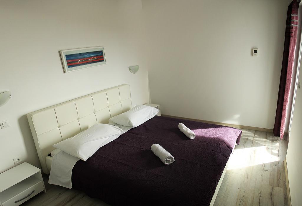 Apartments Silvija Primošten المظهر الخارجي الصورة