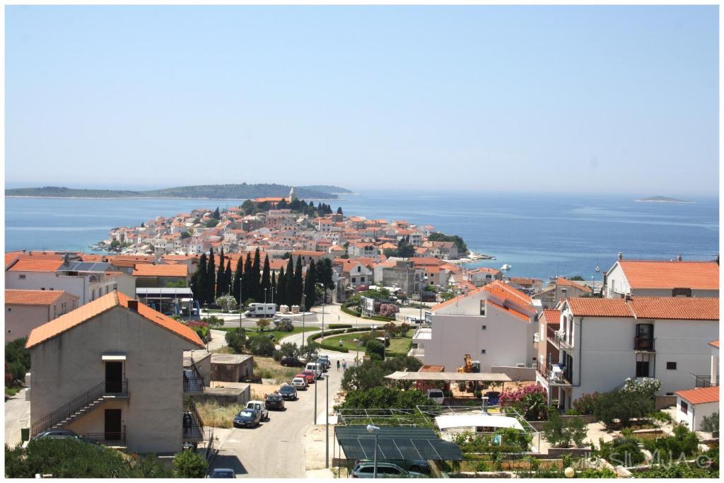 Apartments Silvija Primošten المظهر الخارجي الصورة